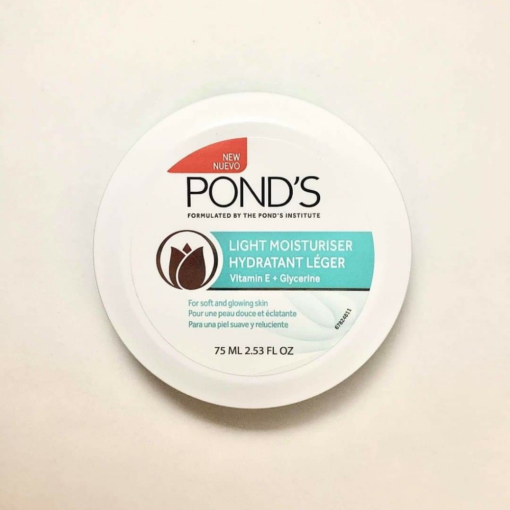 POND'S Light Moisturiser (2 for $8)